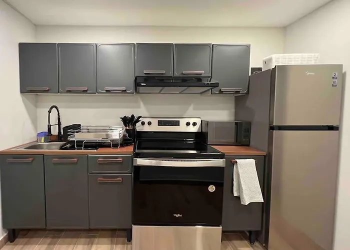 Unique 9br Polanco Retreat Near Masaryk Ferienhaus