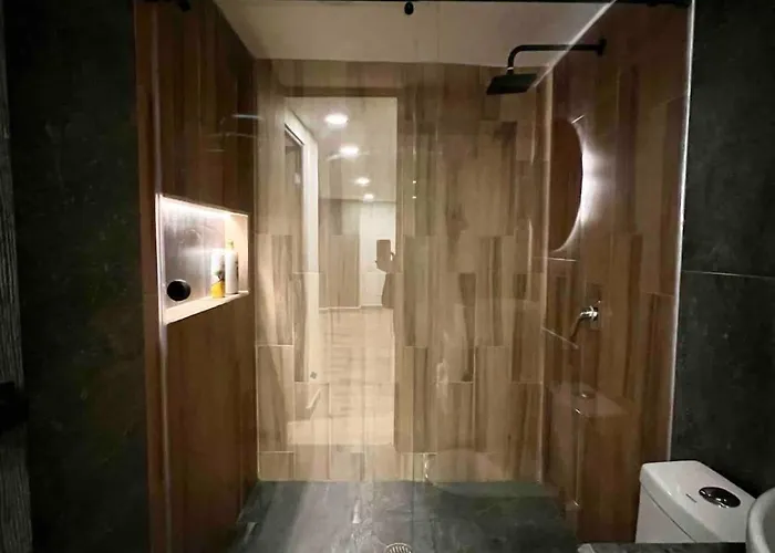 Unique 9br Polanco Retreat Near Masaryk Ferienhaus *
